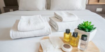 These are the things you aren’t allowed to take with you from hotel rooms