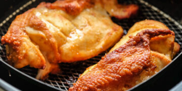 How to make air fry naked baked chicken?